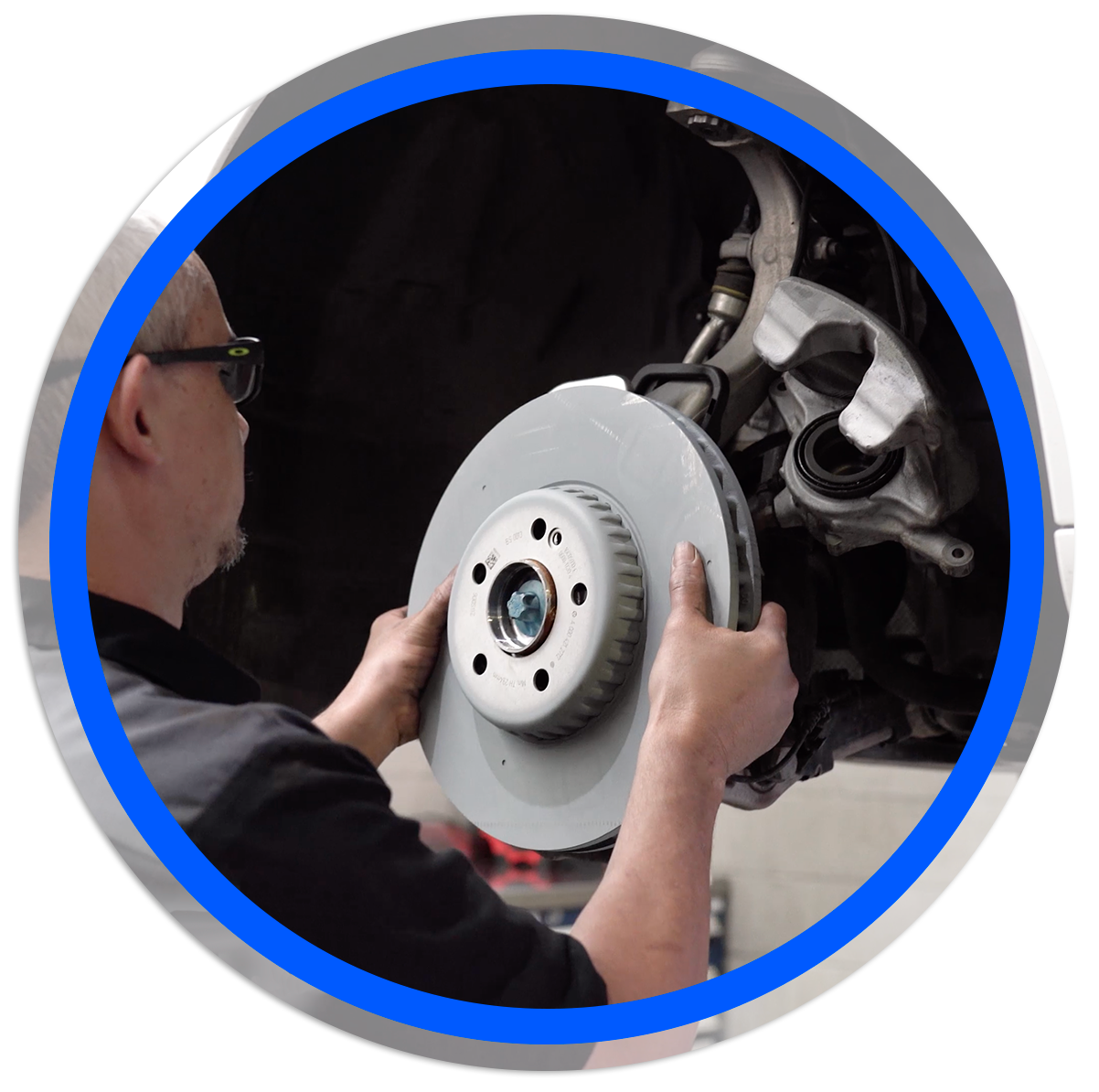 Mercedes-Benz of Littleton Brake Rotor and Pad Replacement
