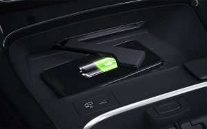 Mercedes-Benz wireless charging