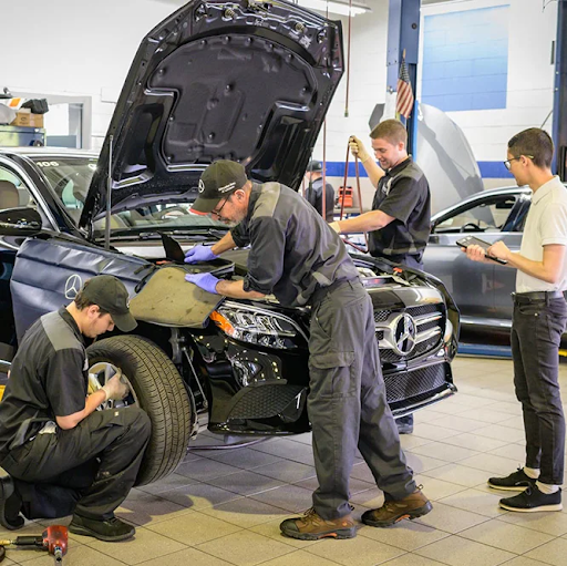 A Mercedes-Benz Service B happening at year 2, this is an important tune up for your Benz. 