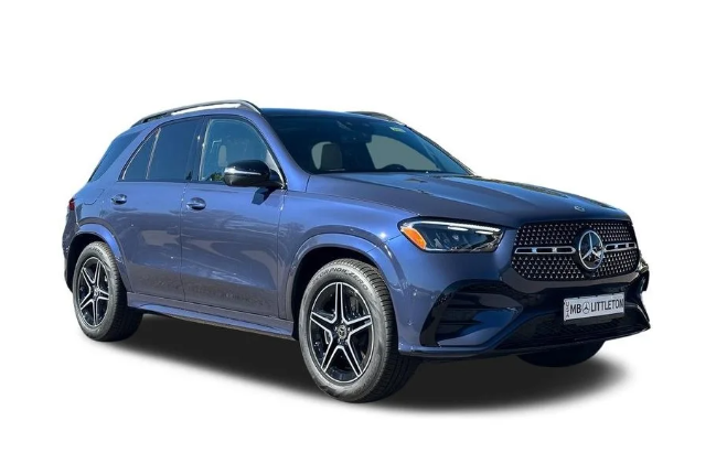 2024 Mercedes GLE in blue color